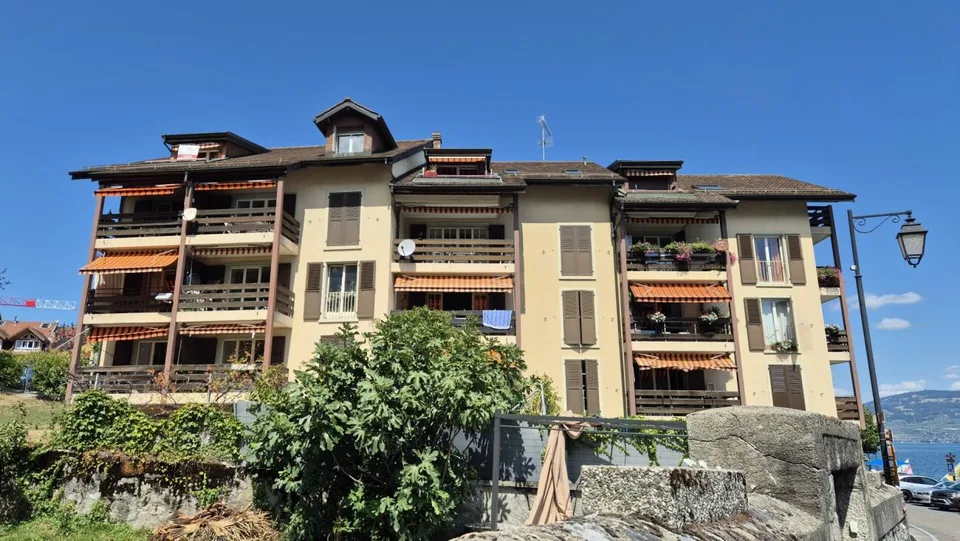 Apartment 3.5 rooms + mezzanine, lake view