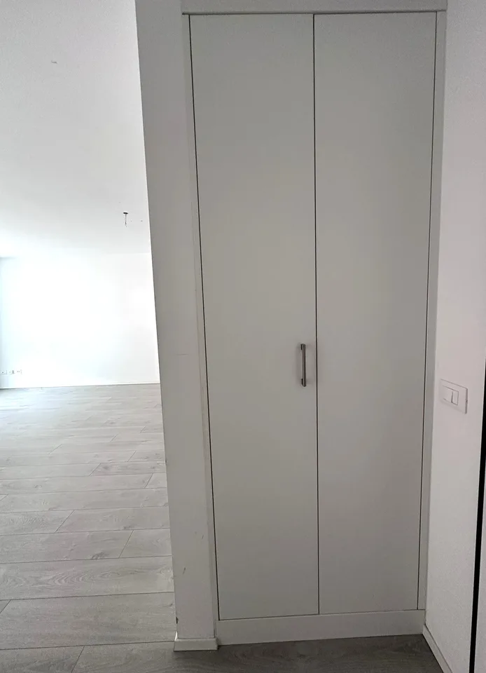 Appartement moderne 2.5 pièces avec balcon à Cadenazzo