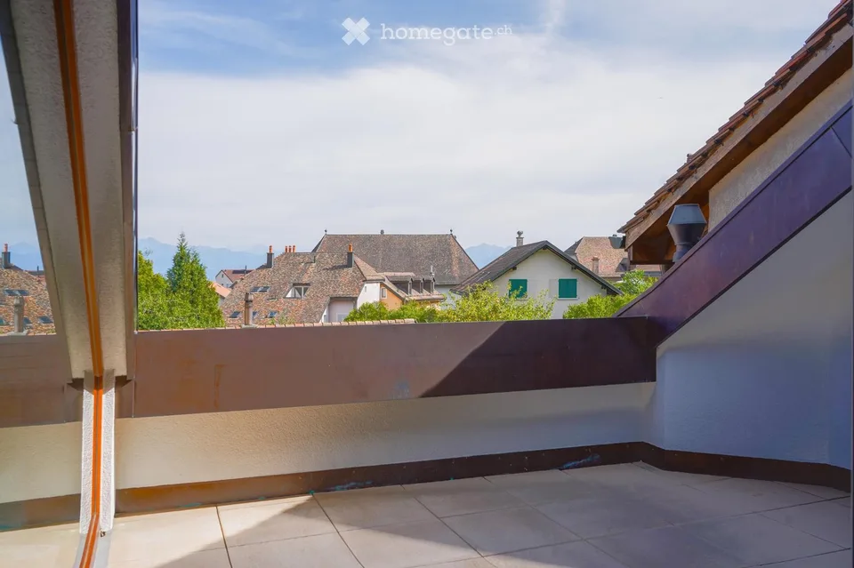 Schönes Apartment zur Miete in einem Dorfhaus in Yens
