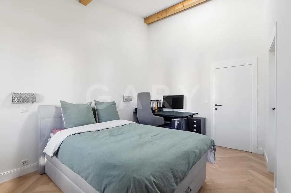 Dachgeschoß-Duplex