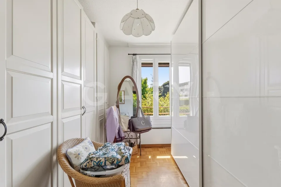 Familienvilla in einer privaten Residenz