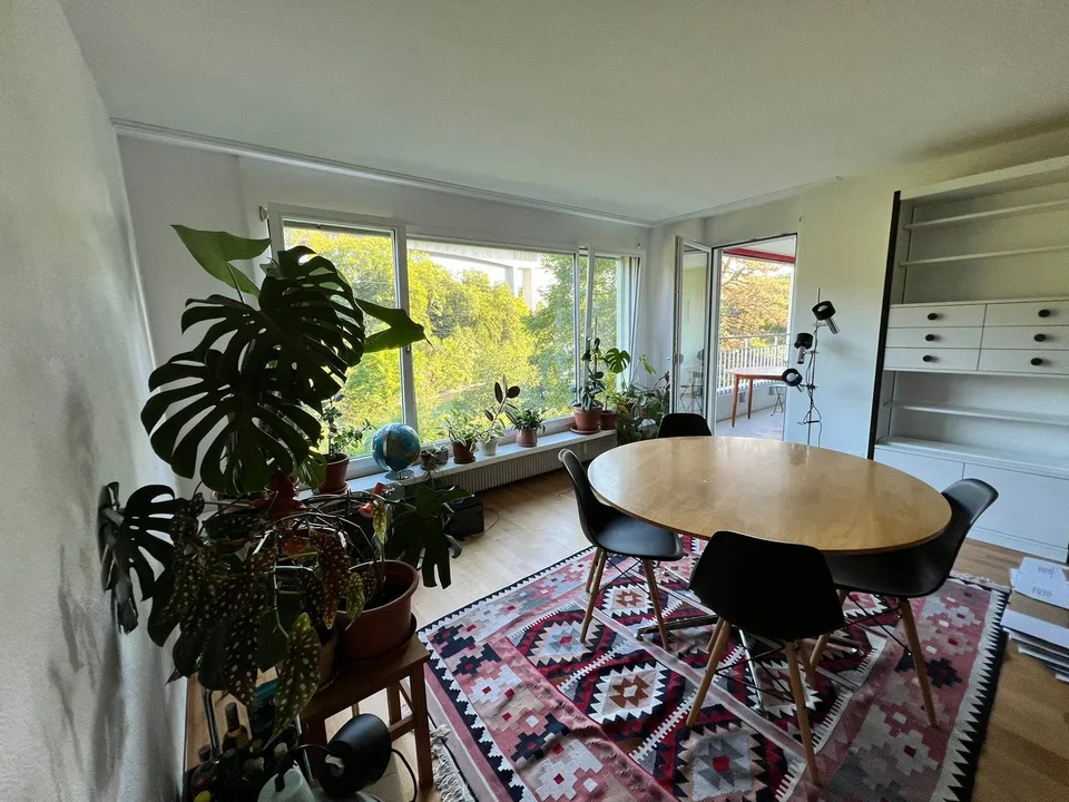 Bel appartement de 4,5 pièces lumineux avec vue sur l'Aare