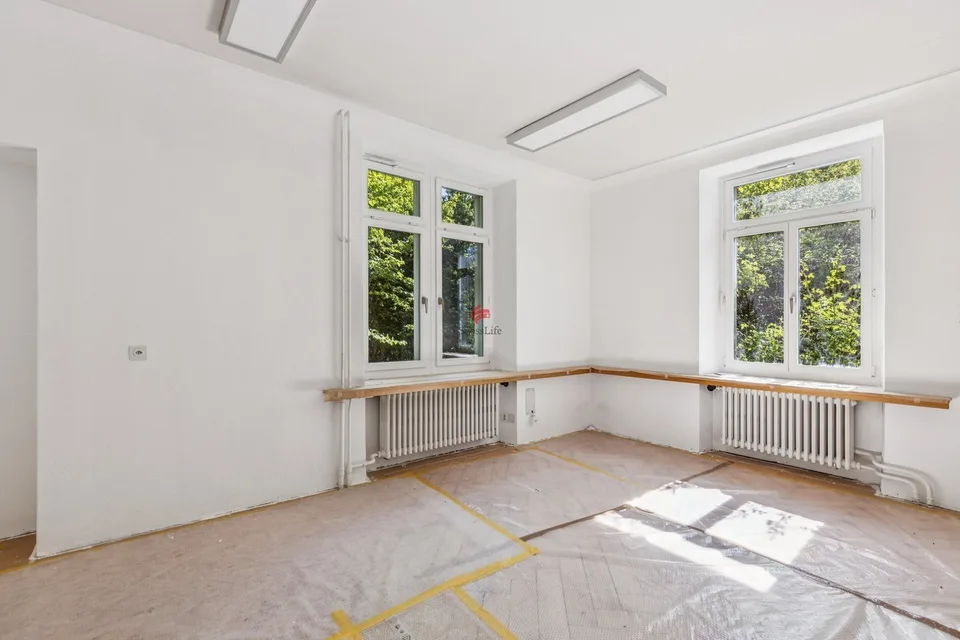 Villa di città con studio – foto 3 di 5