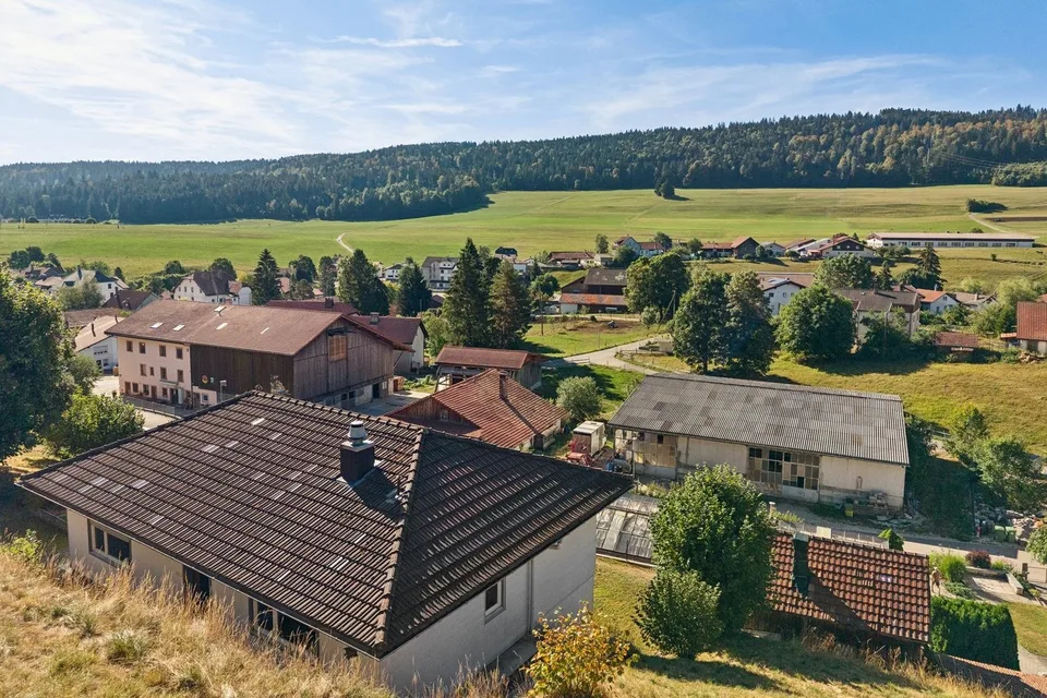 Élégance, potentiel et sérénité au coeur du Jura bernois