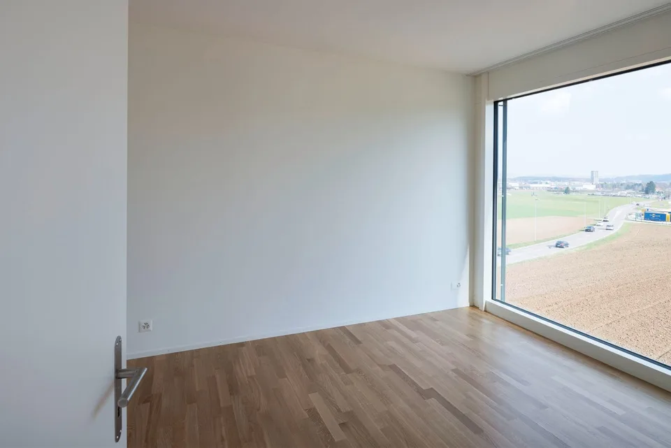 Charming 3.5-room apartment in a dynamic neighborhood