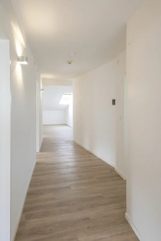 Espace de bureau fraîchement rénové dans le quartier de Seefeld à Zurich
