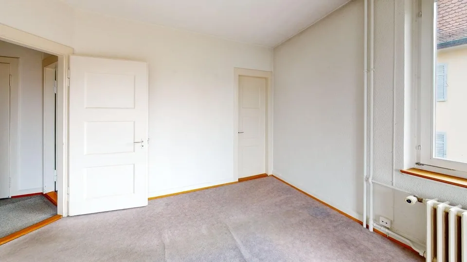 Zentral wohnen in Wipkingen Helle 4-Zimmer-Wohnung mit Balkon - Befristet bis 29.02.2028