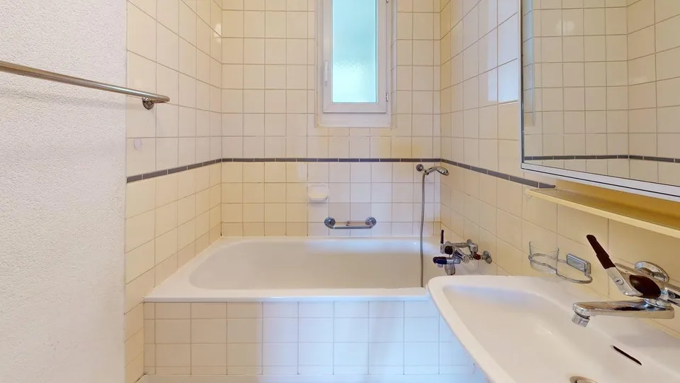 Zentral wohnen in Wipkingen Helle 4-Zimmer-Wohnung mit Balkon - Befristet bis 29.02.2028
