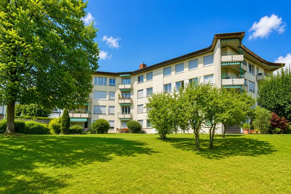Arriver et se sentir bien – maison lumineuse avec vue sur le lac et les montagnes