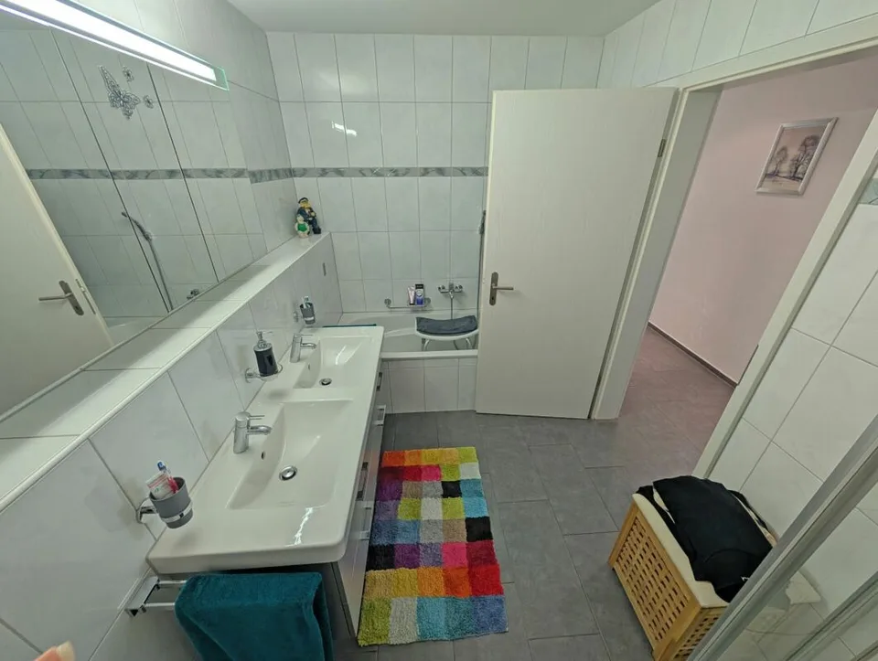 Appartamento in proprietà moderno in una posizione soleggiata dell'edificio « Diamant » – foto 8 di 18