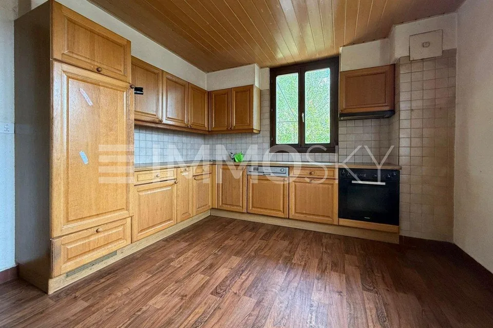 Exklusivität ImmoSky Chalet mit 2 Apartments in La Sarraz