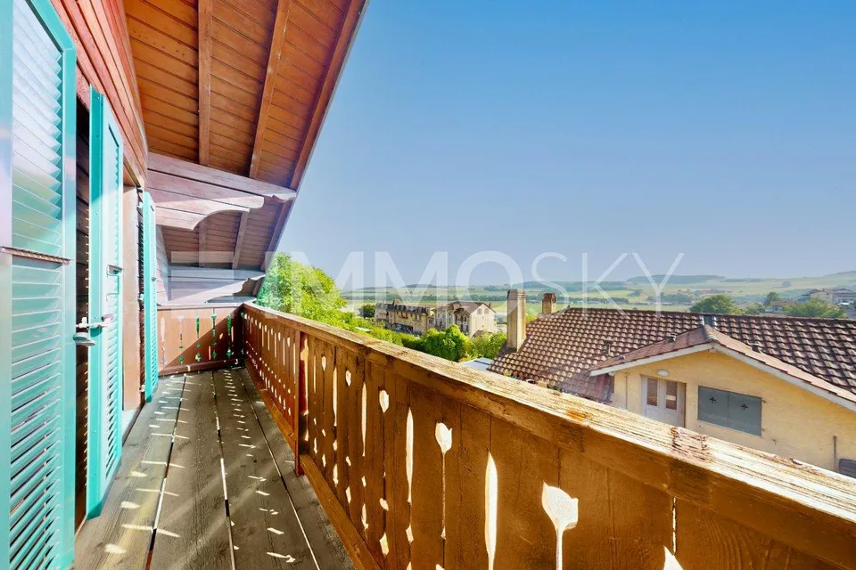 Exklusivität ImmoSky Chalet mit 2 Apartments in La Sarraz