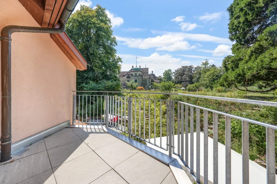 6.5-room row house in an attractive location with a lot of green space