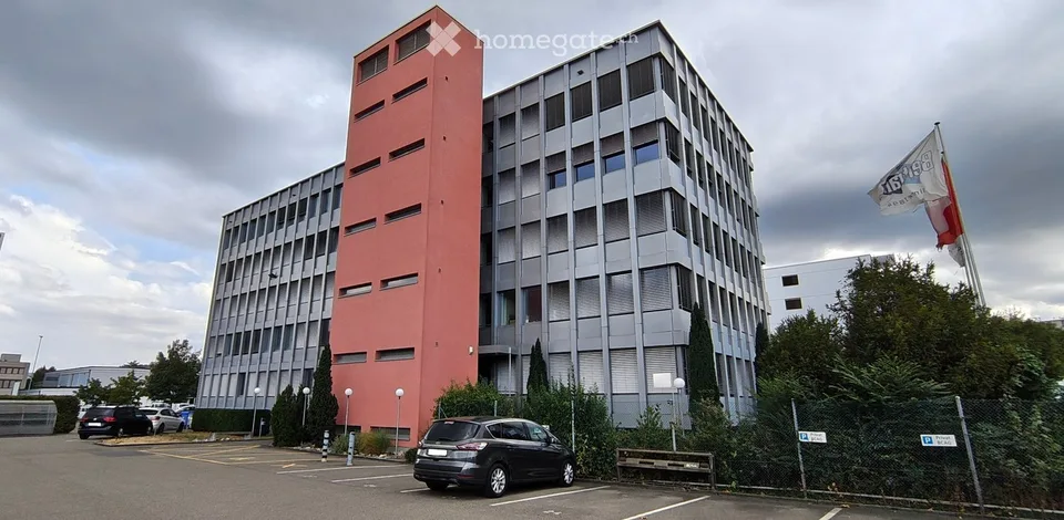 Klimatisiertes Büro an zentraler Lage in Muttenz
