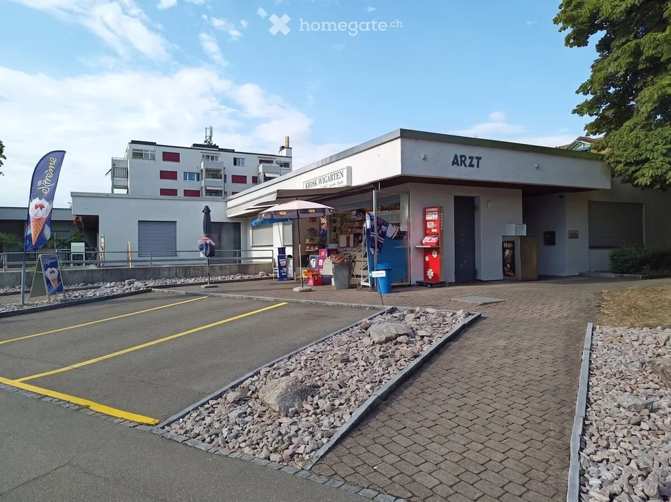 Gewerberäume / Praxis im Dorfzentrum von Fällanden