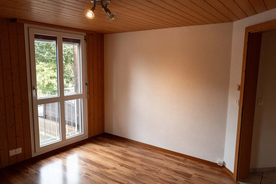 Grosszügige 6.5-Zimmer-Wohnung mit grosser Terrasse und Garten