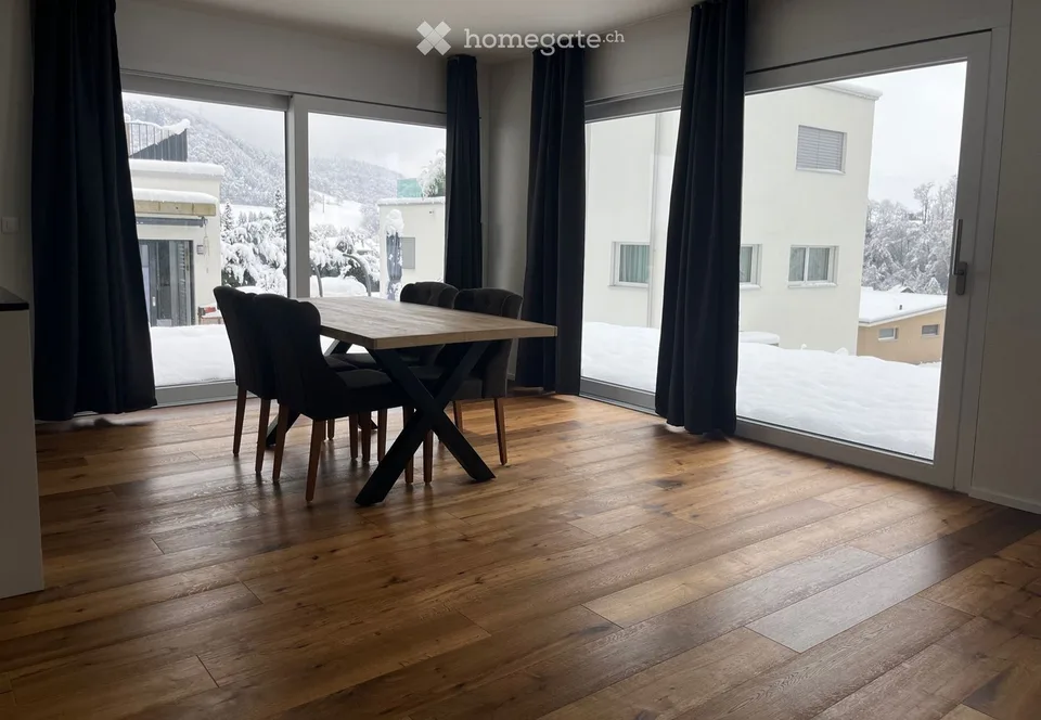 Doppeleinfamilienhaus in Tegerfelden - sonnenverwöhnte Lage im Zurzibiet