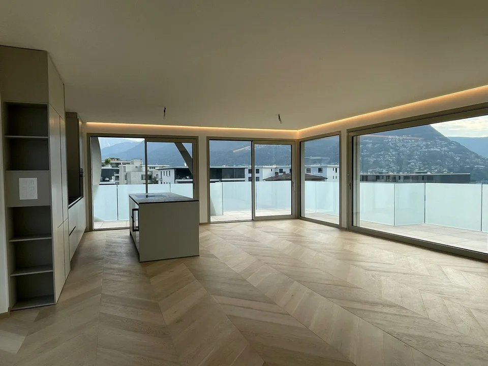 Luxus-Penthouse mit Terrasse und Jacuzzi in Massagno – sofort verfügbar