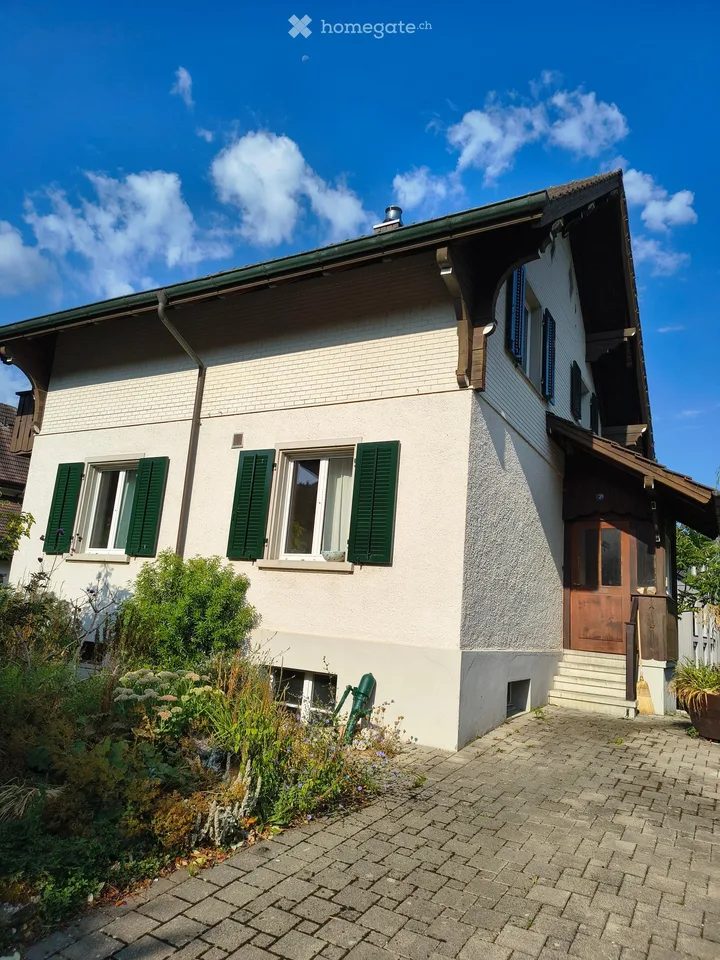 Detached House, Jewel in a Sunny Location in the Village Center of 4436 Oberdorf/BL