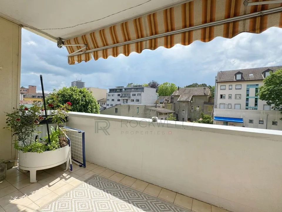 Yverdon centre - Appartement de 3,5 pièces avec parking extérieur