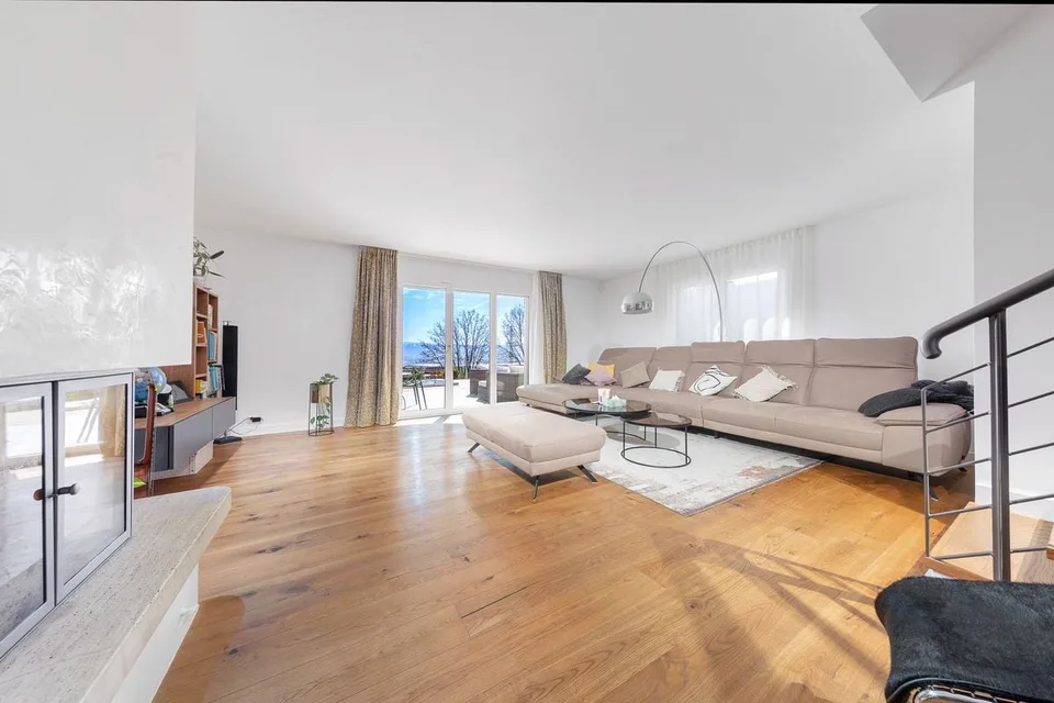 Guaranteed to fall in love! Breathtaking view and high-end amenities
