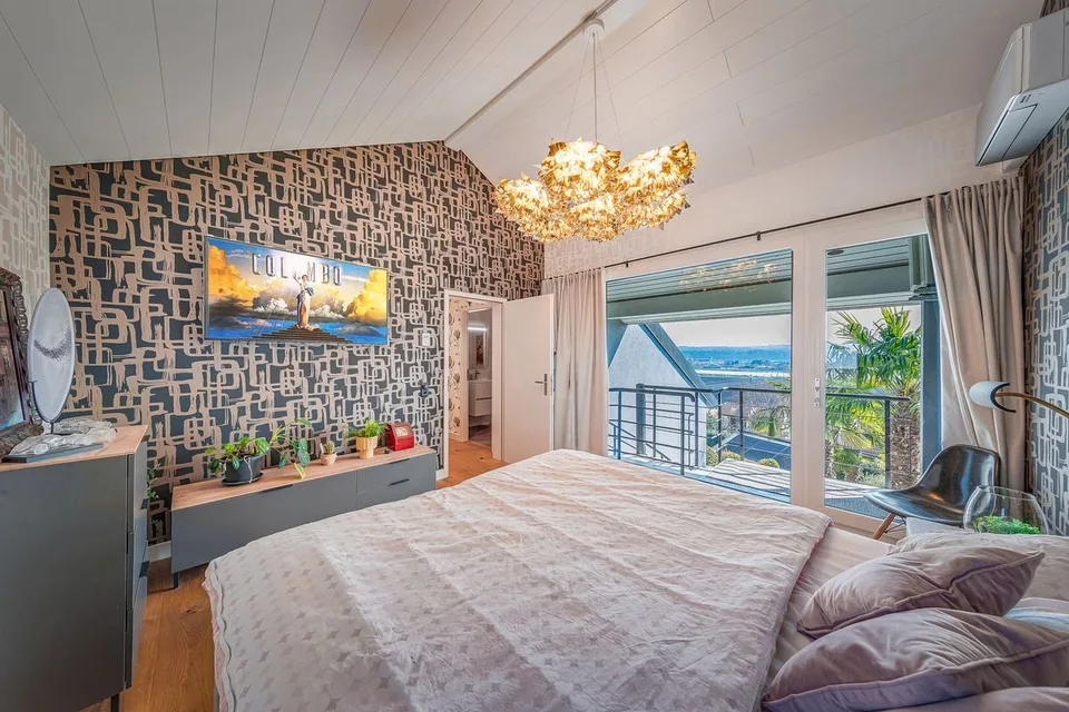Guaranteed to fall in love! Breathtaking view and high-end amenities