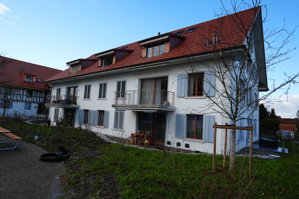 Neue 3.5-Zimmerwohnung: ländlich mit Stadtanschluss leben