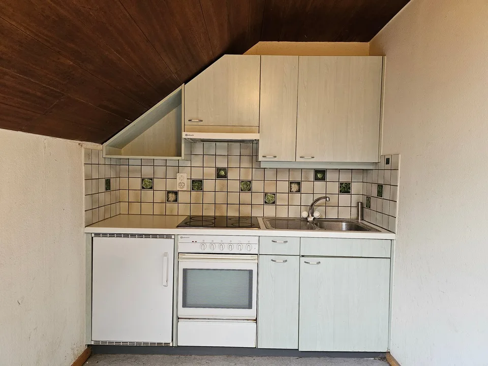 For Rent: Charming studio in ideal location