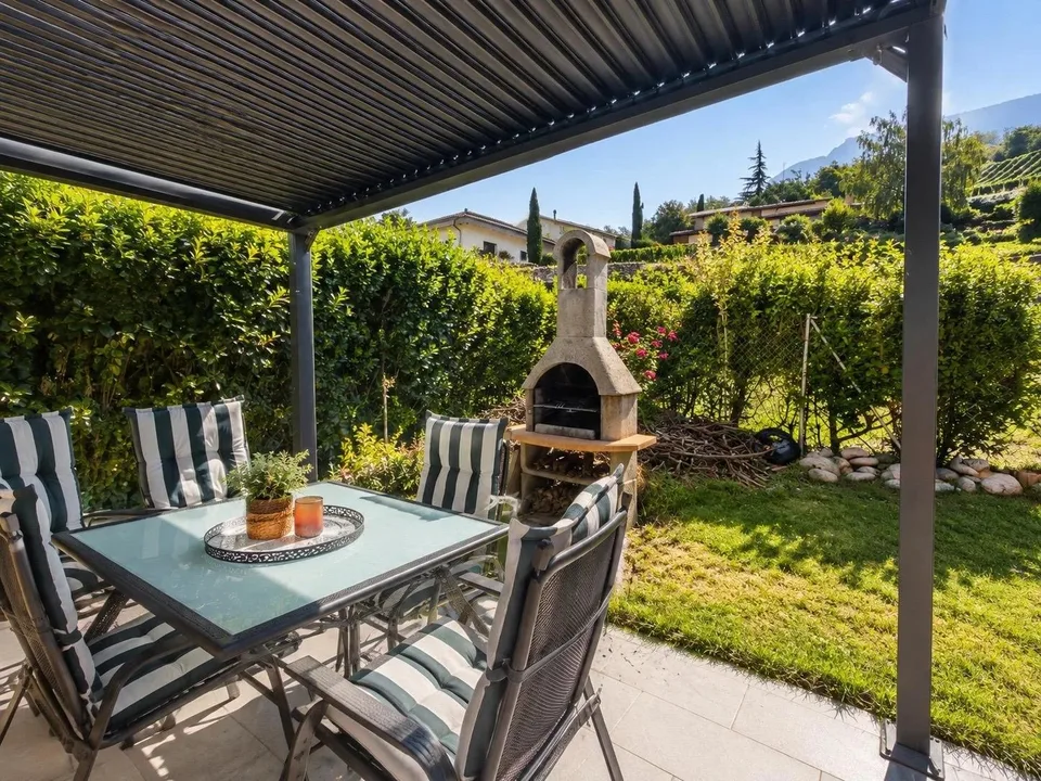 Geräumige Einzelvilla mit großem Garten in Sierre