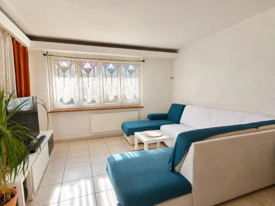 Helles 3,5-Zimmer-Wohnung mit Balkon und freier Sicht in Sierre