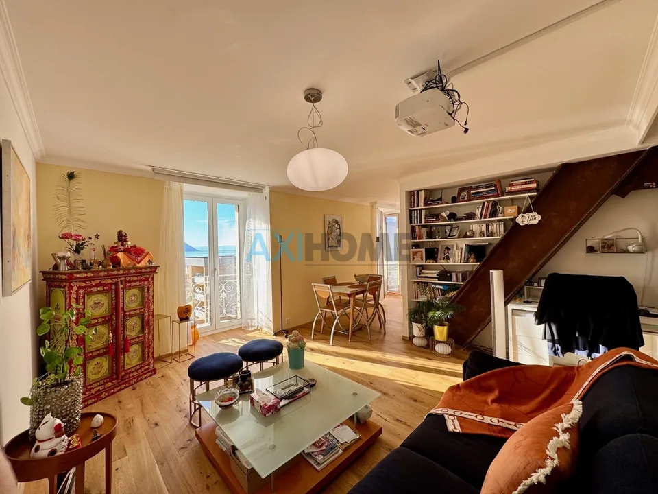 EN EXCLUSIVITÉ, à deux pas du lac avec vue exceptionnelle