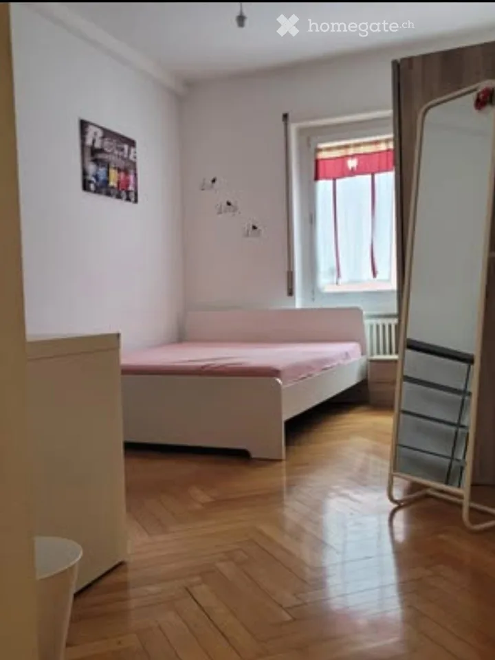 Apartment for girls only