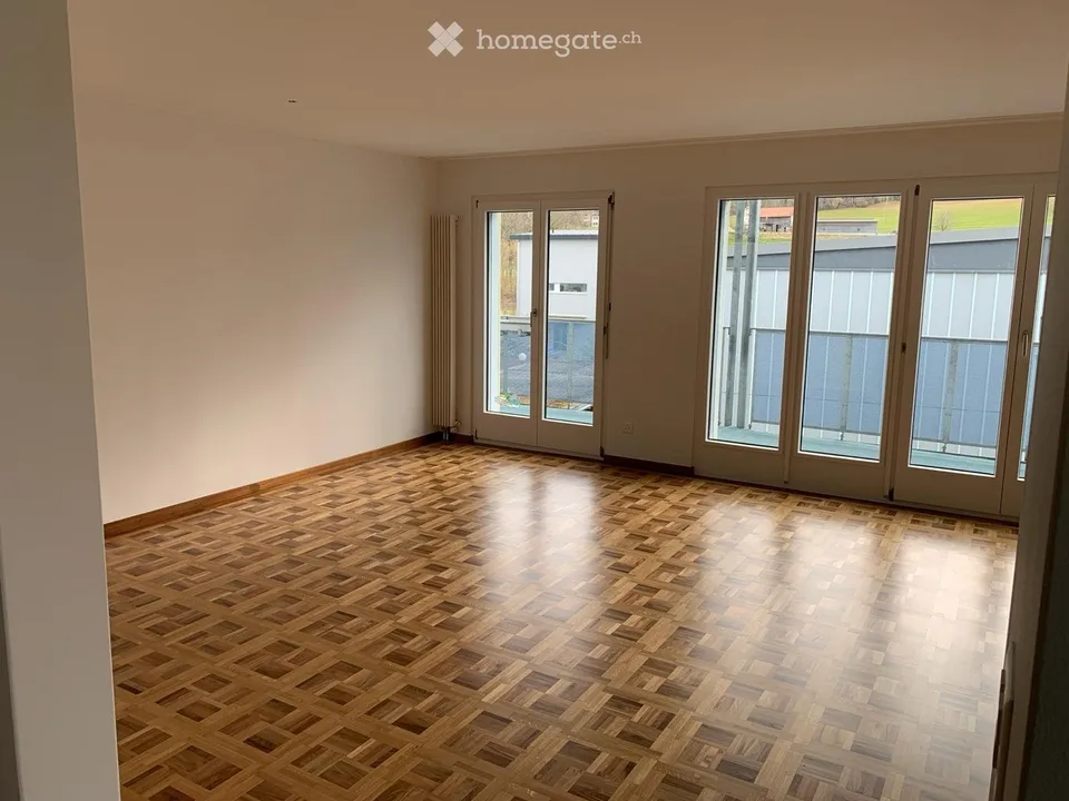 Lichtdurchflutete 3.5-Zimmer-Wohnung an ruhiger Lage