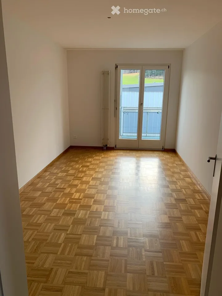 Lichtdurchflutete 3.5-Zimmer-Wohnung an ruhiger Lage