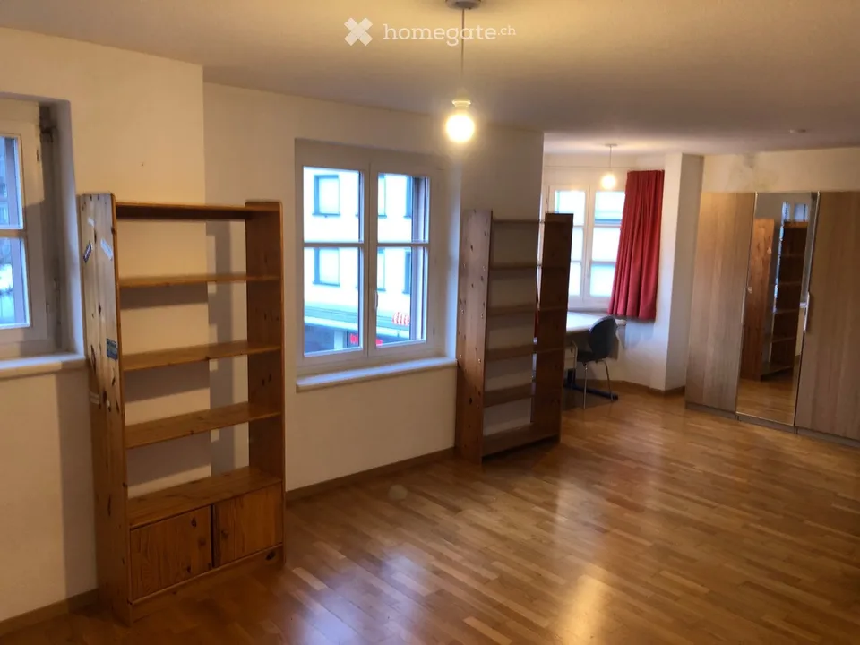 Chambre dans une colocation à Altdorf (disponible immédiatement / 1er nov)
