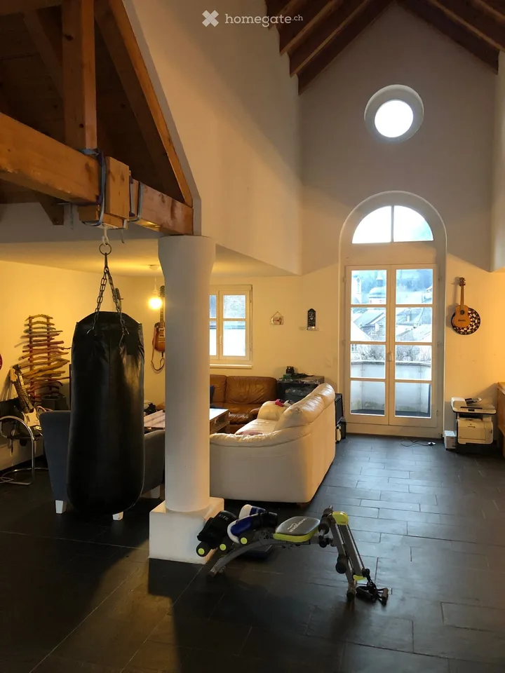 Chambre dans une colocation à Altdorf (disponible immédiatement / 1er nov)