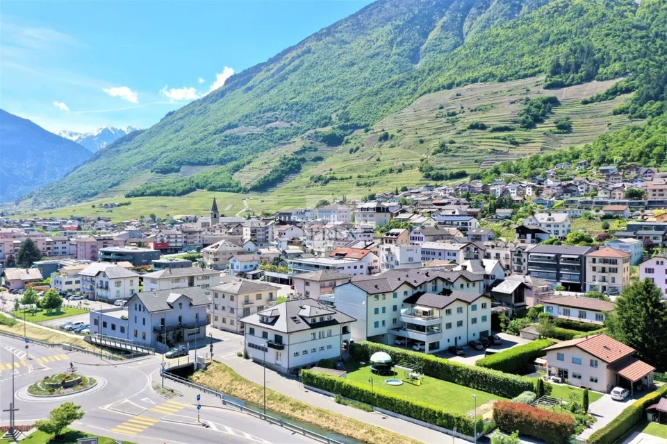 Spacieux attique 2,5p de 90m2 et grande terrasse de 29 m2 au centre de Fully – photo 21 sur 35