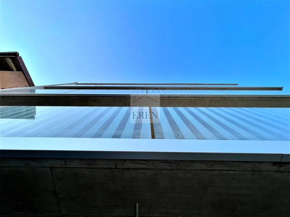 Spacieux attique 2,5p de 90m2 et grande terrasse de 29 m2 au centre de Fully – photo 19 sur 35