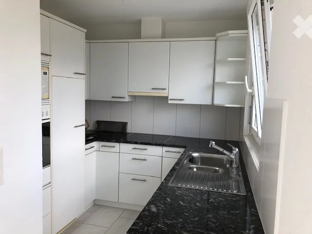Appartement attique lumineux 2.5 pièces avec beaucoup d'intimité
