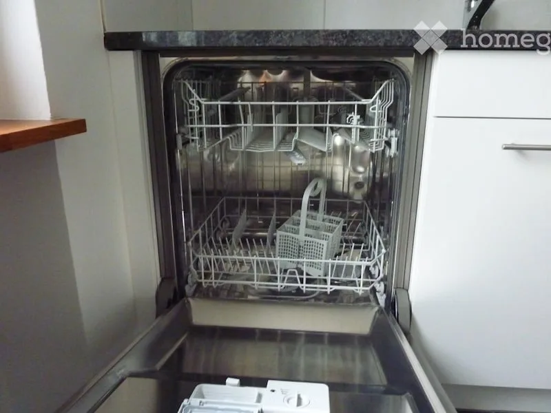 3-5-Zimmer-Wohnung an zentraler Lage in Reinach zu vermieten
