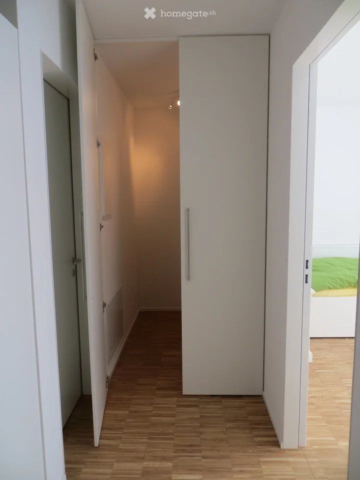 Appartement lumineux 3.5 pièces avec balcon à Bâle – Maulbeerstrasse