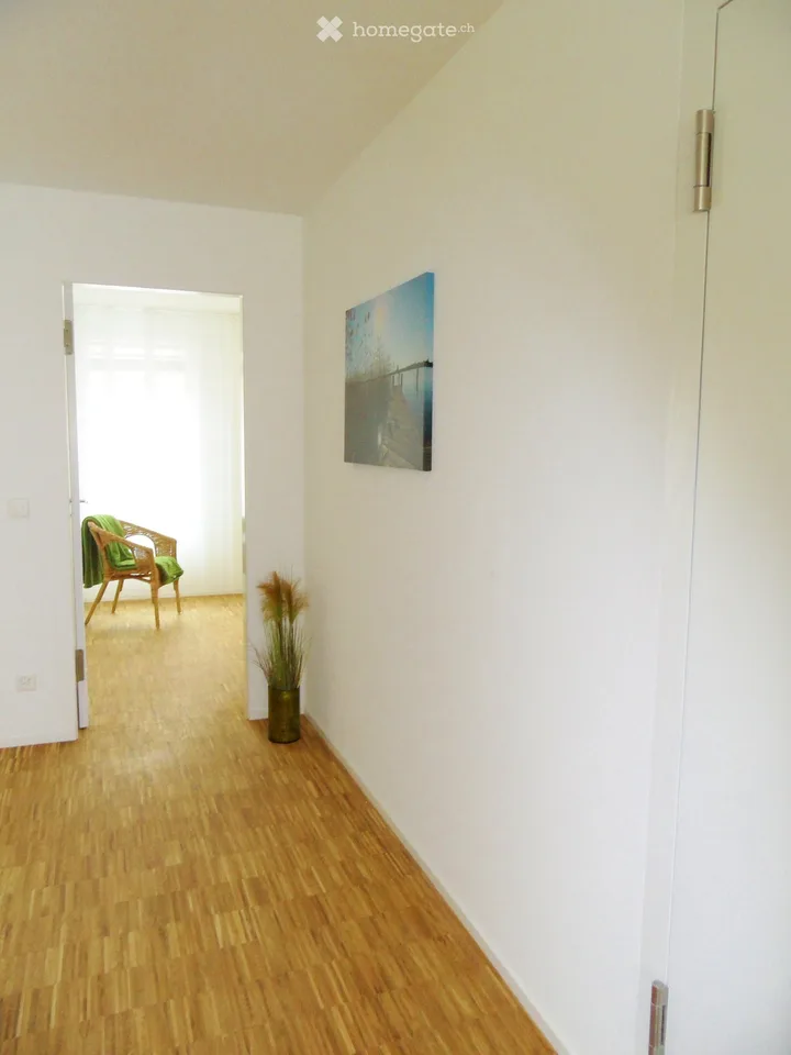 Appartement lumineux 3.5 pièces avec balcon à Bâle – Maulbeerstrasse