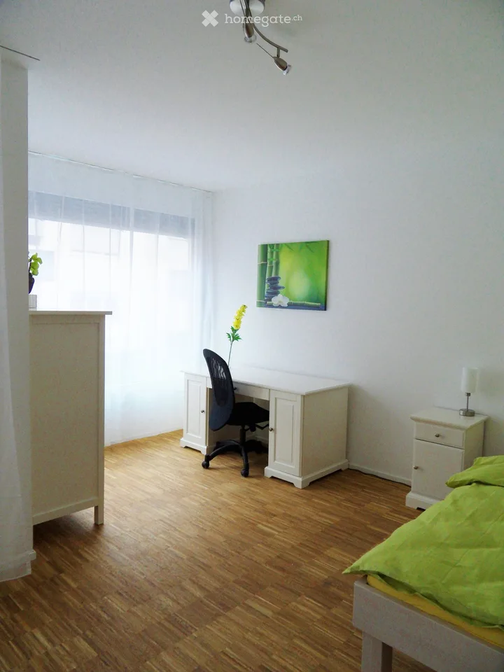 Appartement lumineux 3.5 pièces avec balcon à Bâle – Maulbeerstrasse