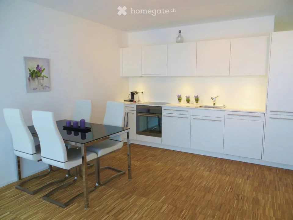 Appartement lumineux 3.5 pièces avec balcon à Bâle – Maulbeerstrasse