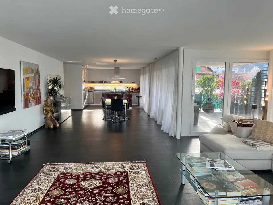 Wohntraum: Moderne, exklusive 4.5-Zimmer-Wohnung mit Terrasse und Balkon im Eigentumsstandard