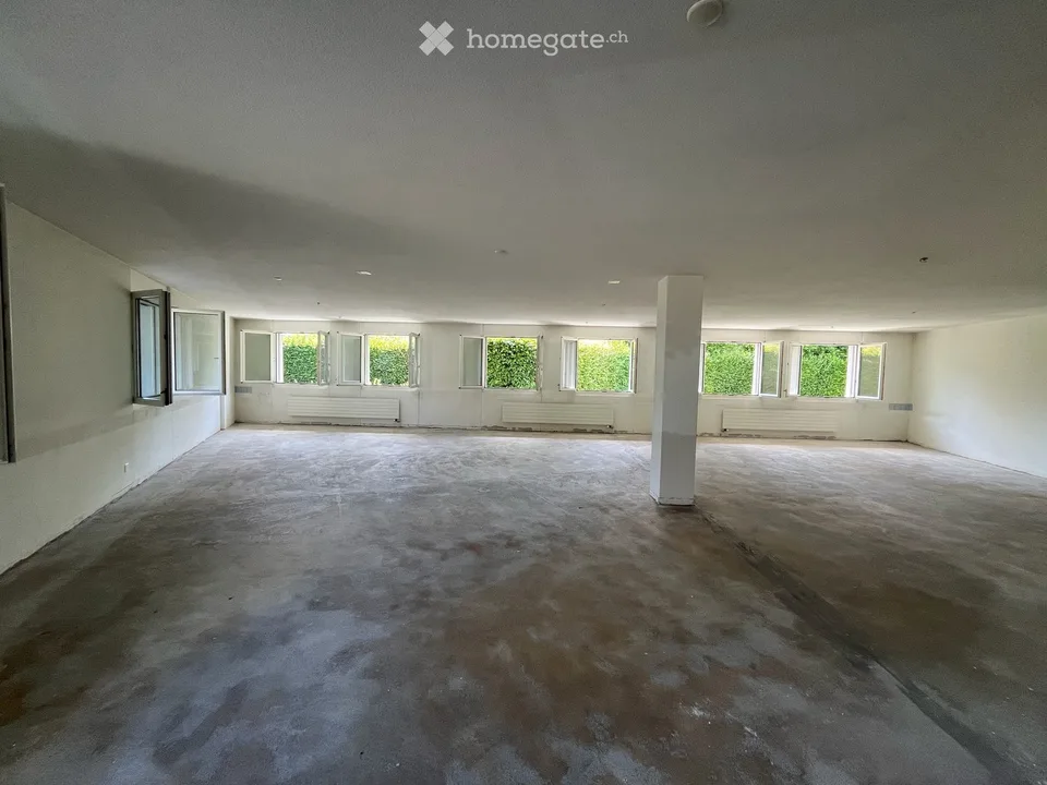 Büro an zentraler Lage in Jona – 135.2 m² sofort verfügbar