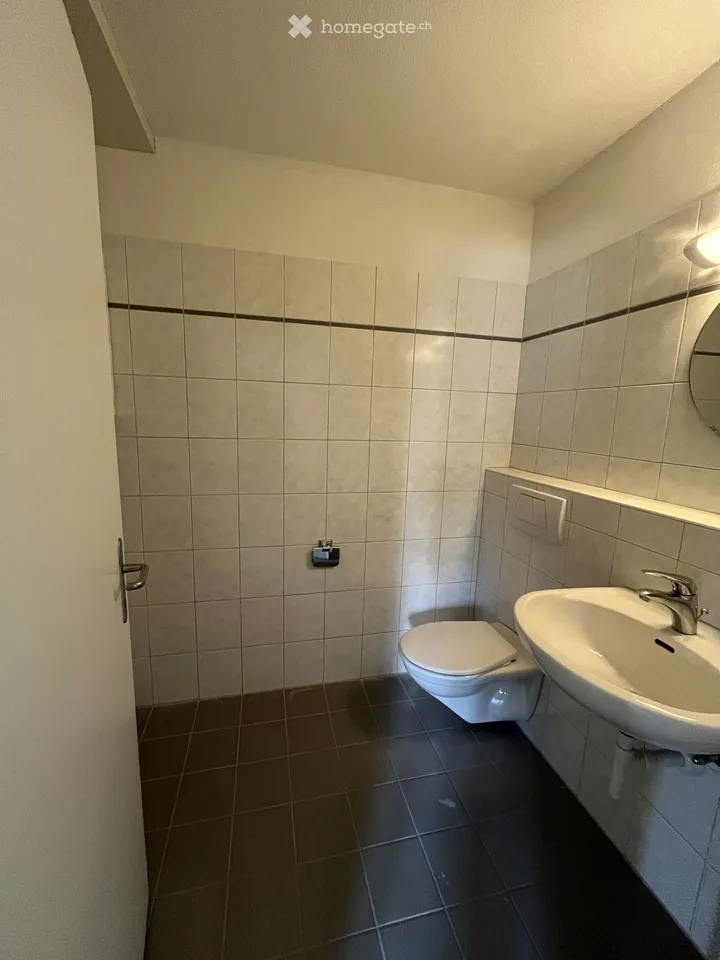 Büro an zentraler Lage in Jona – 135.2 m² sofort verfügbar
