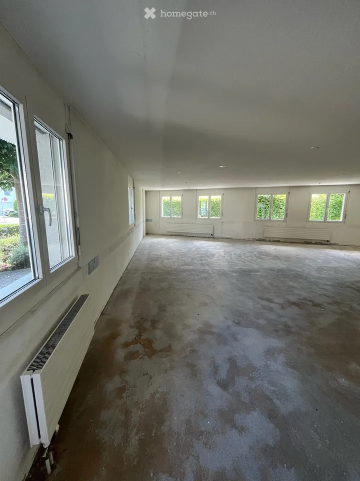 Büro an zentraler Lage in Jona – 135.2 m² sofort verfügbar
