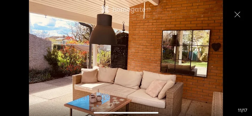 Hausteil mit Garten und Blick ins Grüne