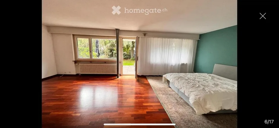 Hausteil mit Garten und Blick ins Grüne